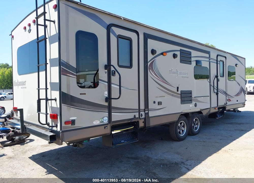 2015 FOREST RIVER ROCKWOOD WINDJAMMER VIN: 4X4TRLF24F1863586