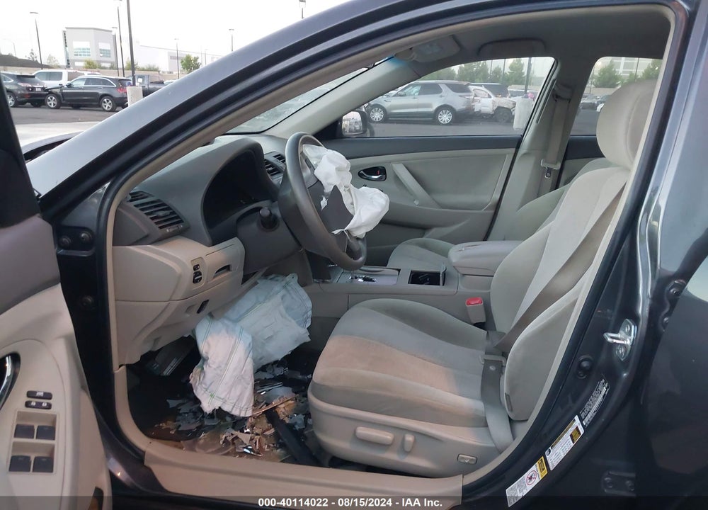 2011 TOYOTA CAMRY LE VIN: 4T1BF3EK8BU590488