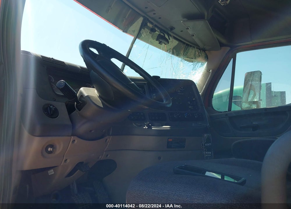 2016 FREIGHTLINER CASCADIA 125 VIN: 1FUJGEBG8GLHJ8441