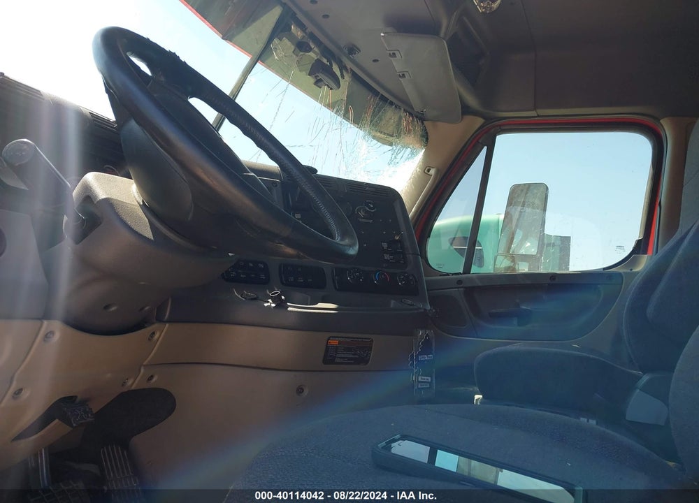 2016 FREIGHTLINER CASCADIA 125 VIN: 1FUJGEBG8GLHJ8441