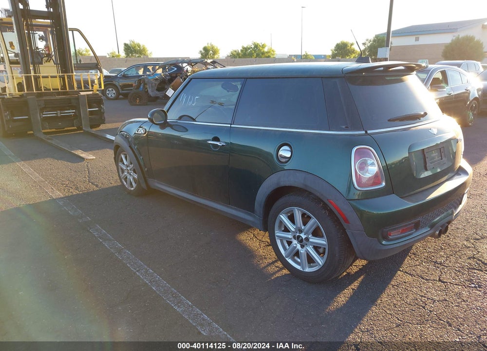 2013 MINI HARDTOP COOPER S VIN: WMWSV3C59DT389368