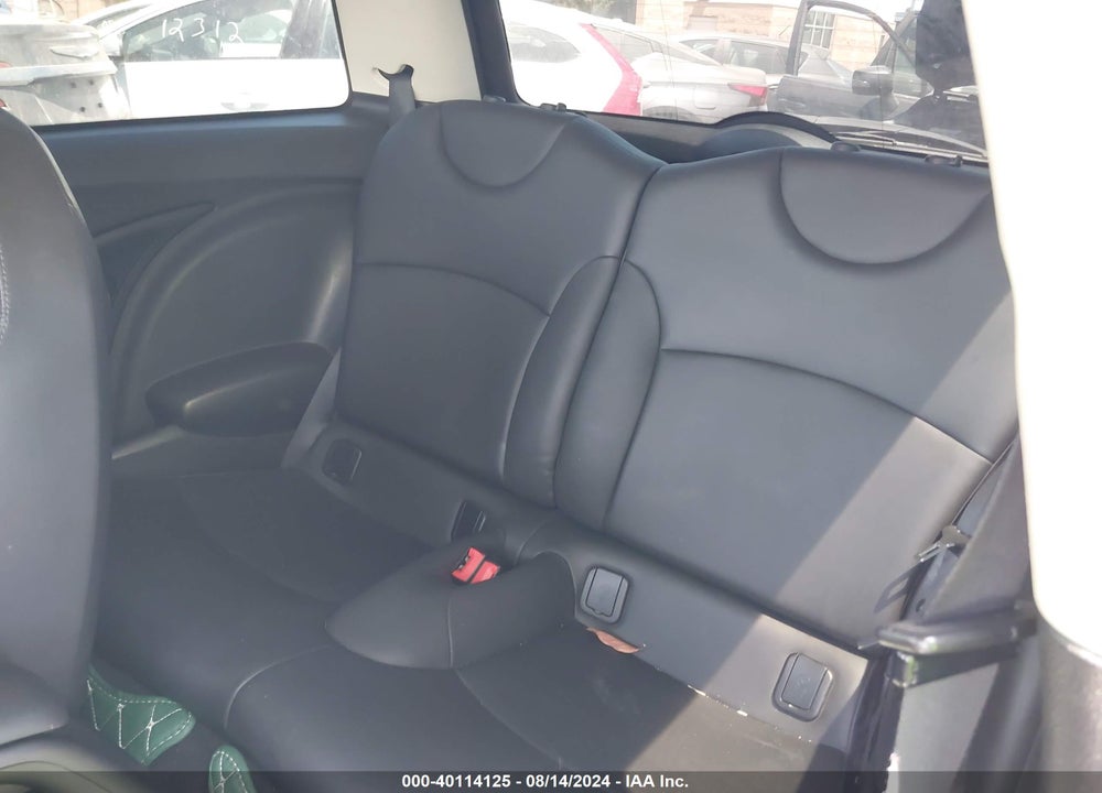 2013 MINI HARDTOP COOPER S VIN: WMWSV3C59DT389368