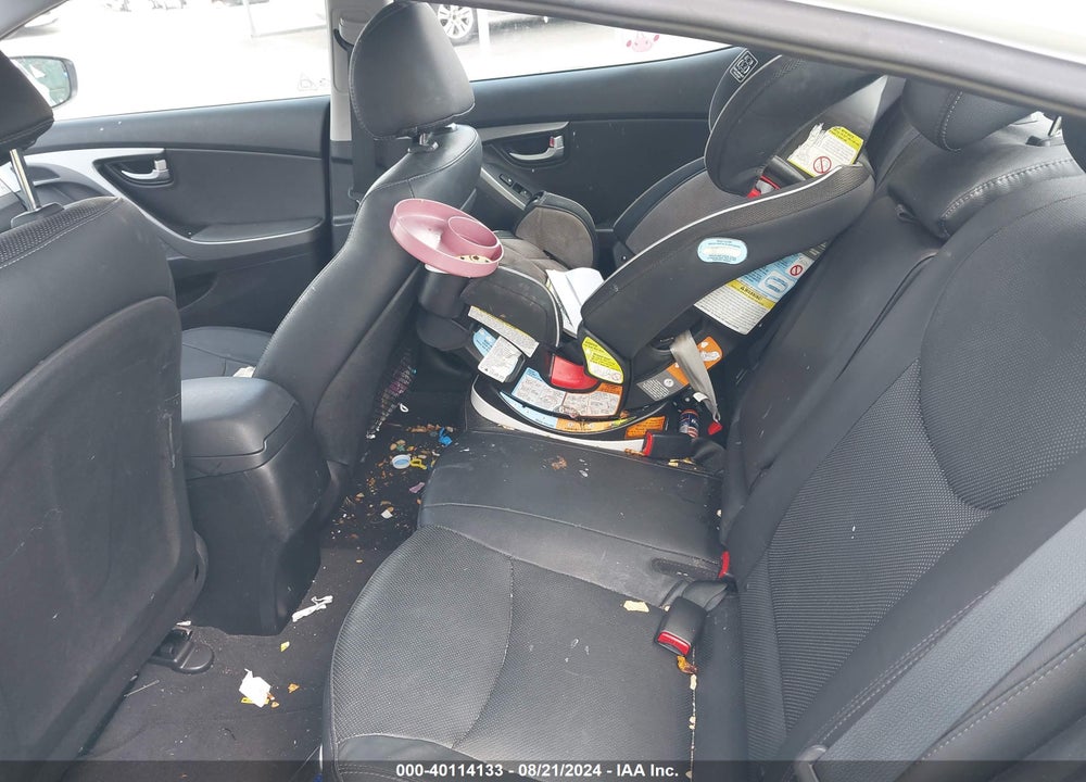 2016 HYUNDAI ELANTRA LIMITED VIN: 5NPDH4AE8GH682070