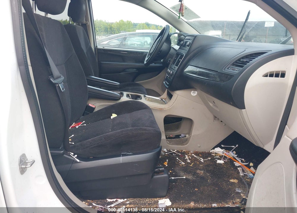 2014 DODGE GRAND CARAVAN SXT VIN: 2C4RDGCG0ER347743