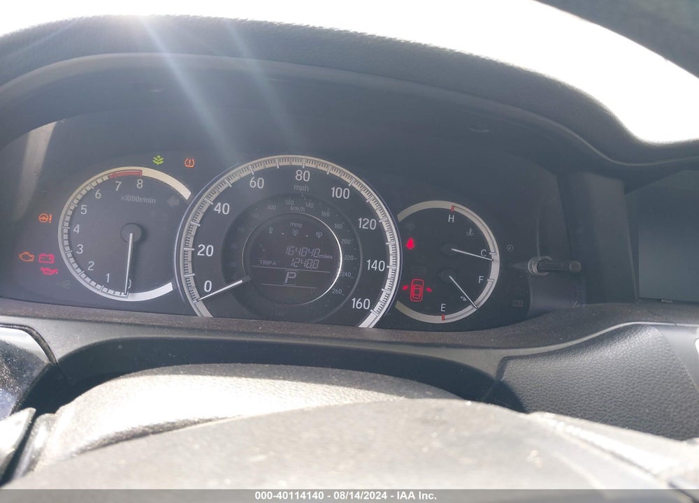 2016 HONDA ACCORD LX VIN: 1HGCR2F31GA035636