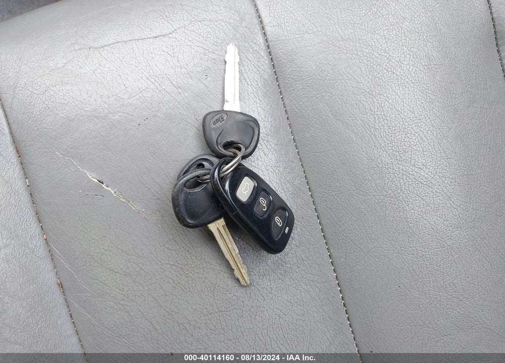 2007 HYUNDAI ELANTRA GLS/LIMITED/SE VIN: KMHDU46D77U222721