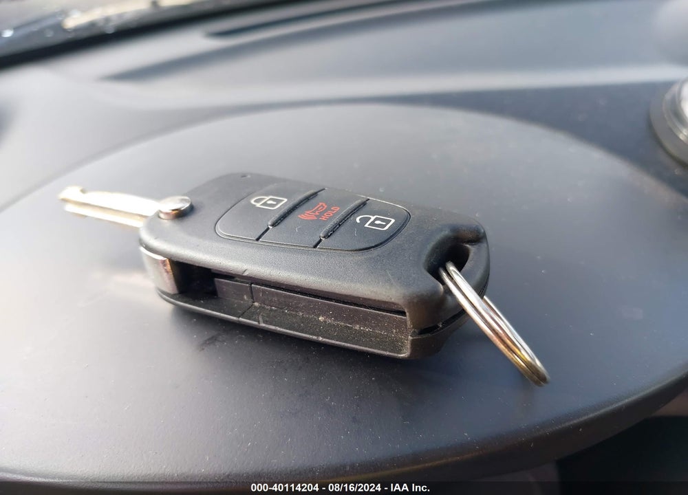 2013 KIA SOUL VIN: KNDJT2A58D7751443
