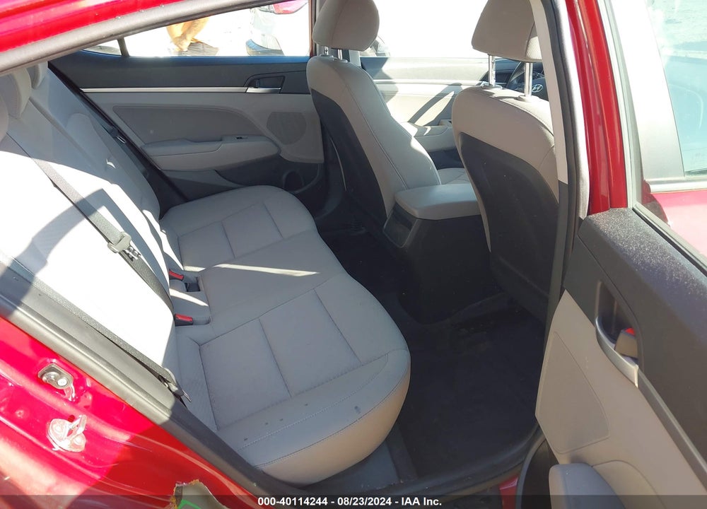 2019 HYUNDAI ELANTRA VIN: KMHD84LF5KU848481