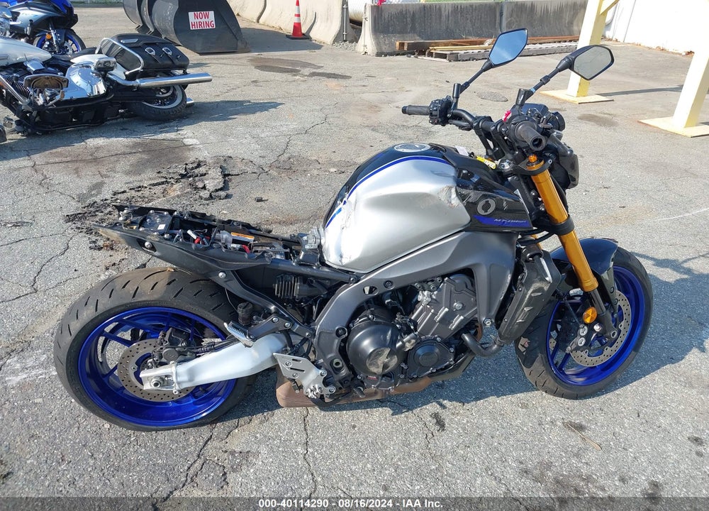 2023 YAMAHA MT09 D VIN: JYARN72E8PA001620