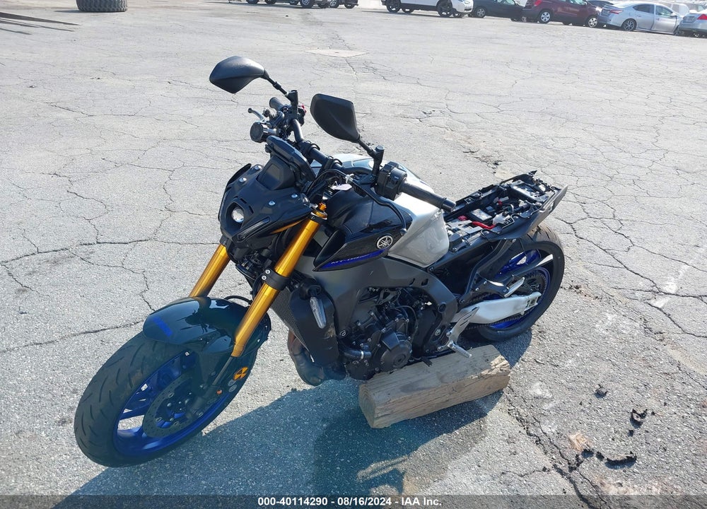 2023 YAMAHA MT09 D VIN: JYARN72E8PA001620