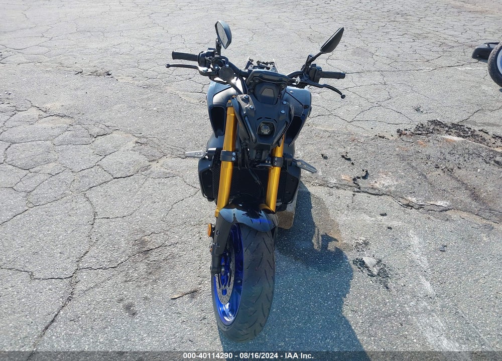 2023 YAMAHA MT09 D VIN: JYARN72E8PA001620