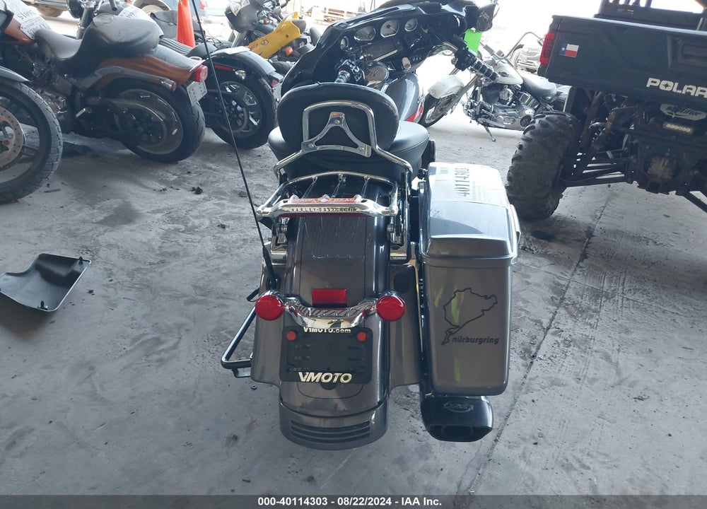2014 HARLEY-DAVIDSON FLHXS VIN: 1HD1KRM1XEB677198