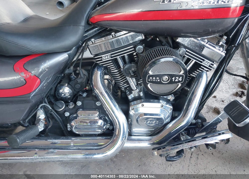 2014 HARLEY-DAVIDSON FLHXS VIN: 1HD1KRM1XEB677198