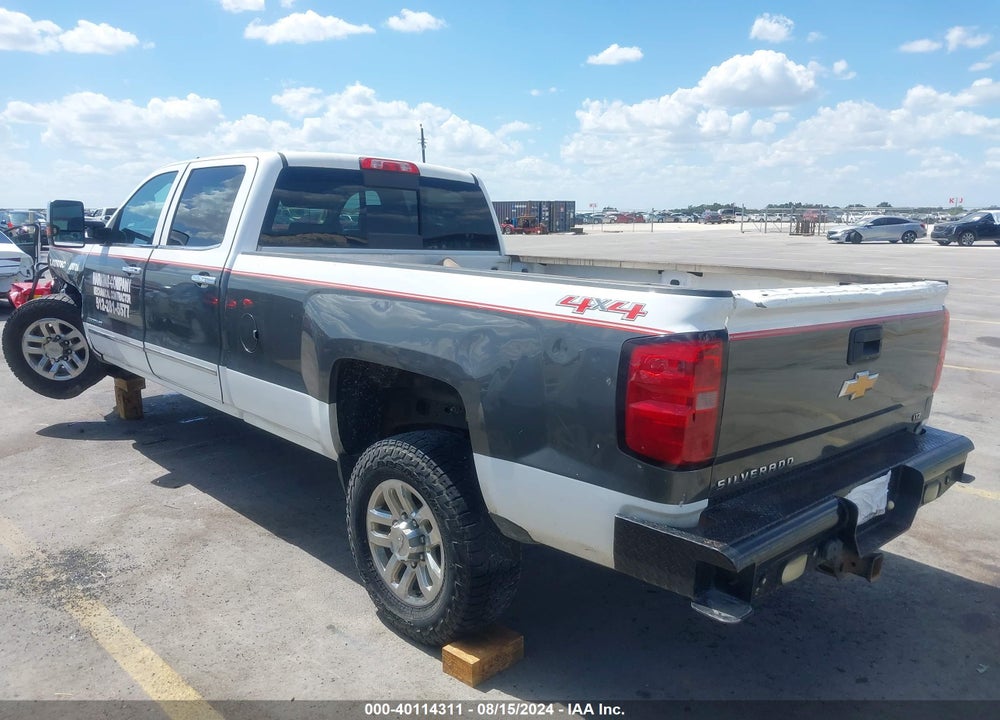 2015 CHEVROLET SILVERADO 2500HD LTZ VIN: 1GC1KWE81FF519077