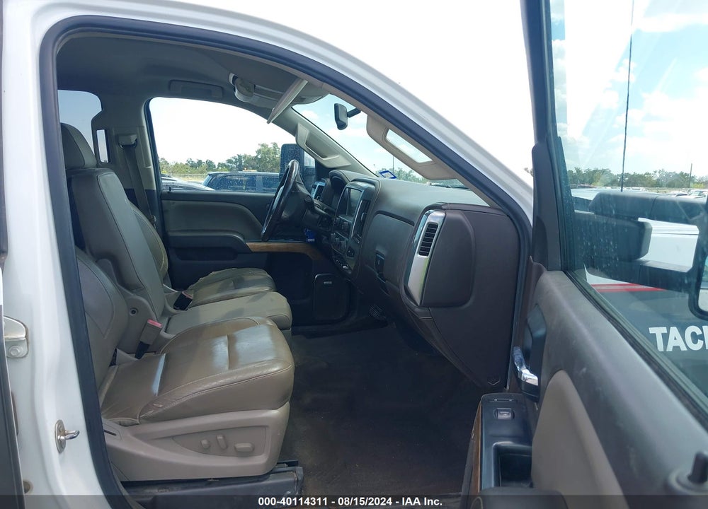 2015 CHEVROLET SILVERADO 2500HD LTZ VIN: 1GC1KWE81FF519077