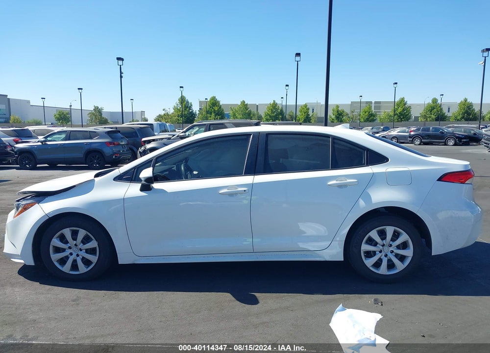 2022 TOYOTA COROLLA LE VIN: JTDEPMAE7N3003406