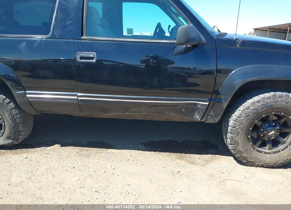 1995 CHEVROLET TAHOE K1500 VIN: 1GNEK18K7SJ320786