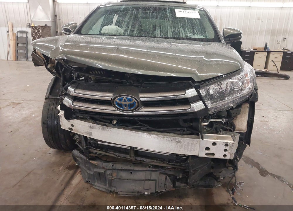 2017 TOYOTA HIGHLANDER HYBRID LIMITED PLATINUM VIN: 5TDDGRFH2HS030057