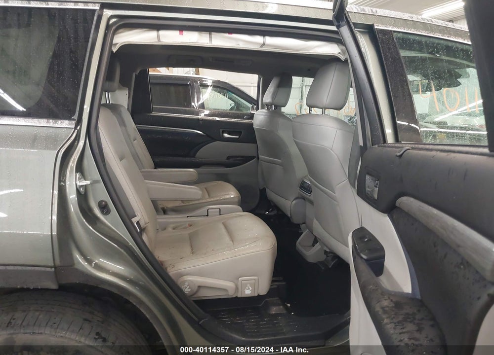2017 TOYOTA HIGHLANDER HYBRID LIMITED PLATINUM VIN: 5TDDGRFH2HS030057