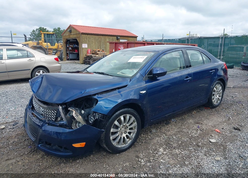 2010 SUZUKI KIZASHI VIN: JS2RE9A31A6100165