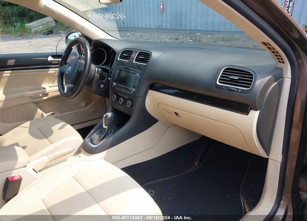 2014 VOLKSWAGEN JETTA SPORTWAGEN 2.0L TDI VIN: 3VWPL7AJ1EM600730