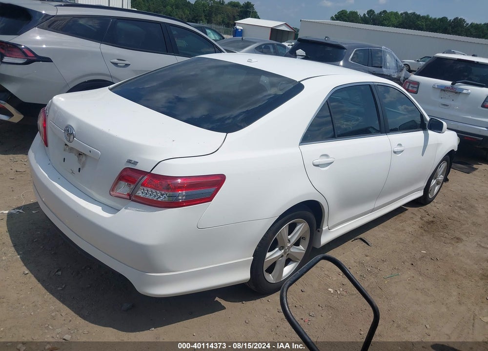 2011 TOYOTA CAMRY SE VIN: 4T1BF3EK4BU765688