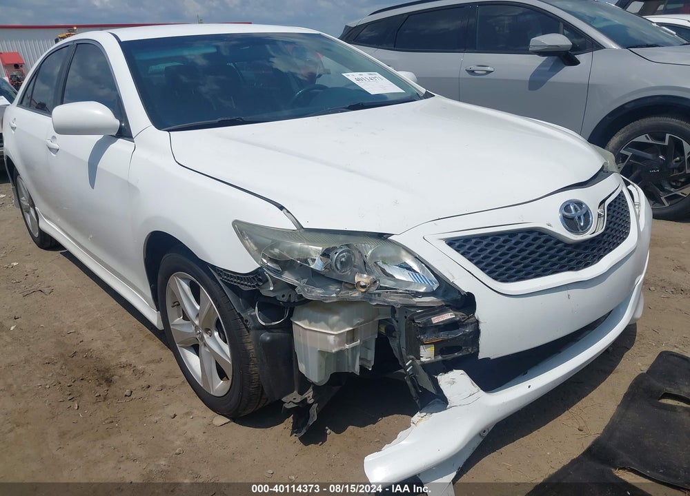 2011 TOYOTA CAMRY SE VIN: 4T1BF3EK4BU765688