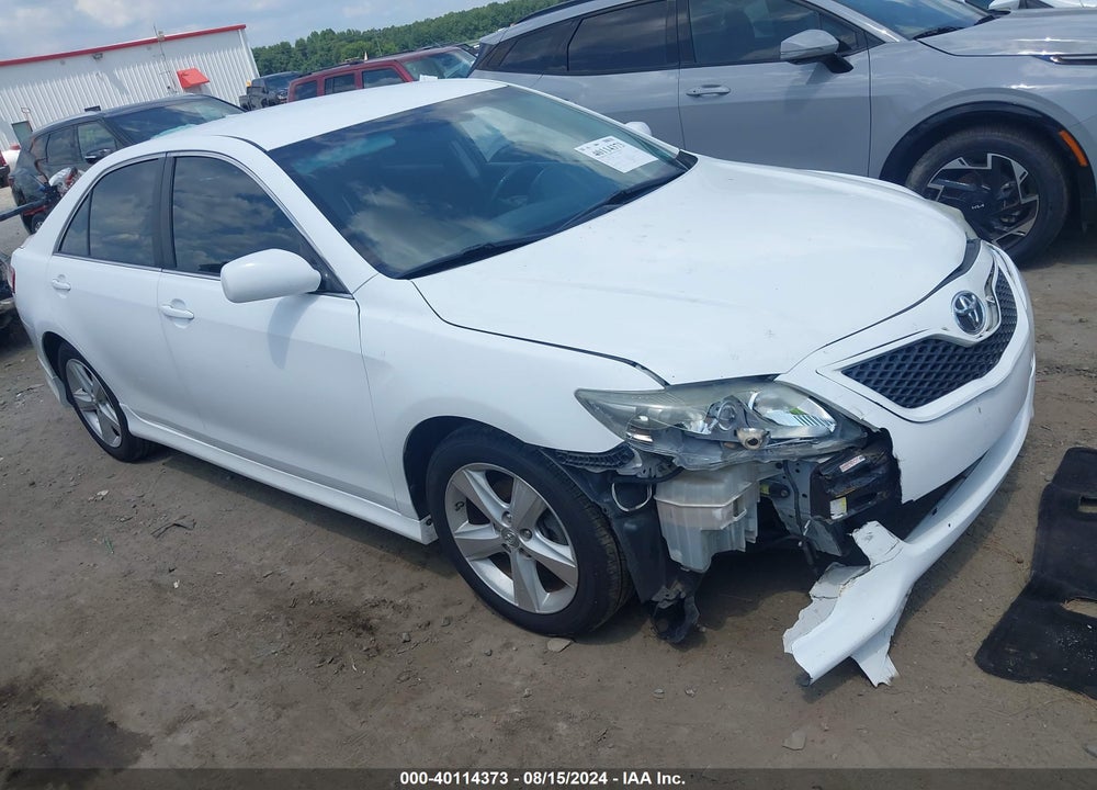 2011 TOYOTA CAMRY SE VIN: 4T1BF3EK4BU765688