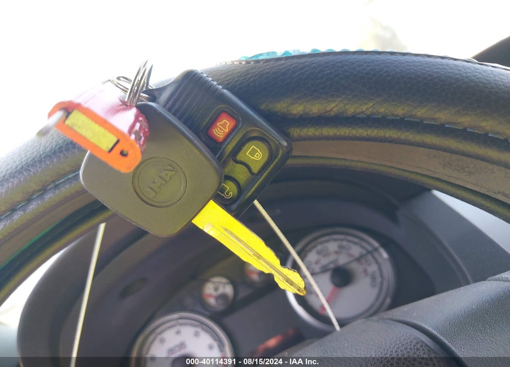 2010 FORD FOCUS SE VIN: 1FAHP3FN6AW258739