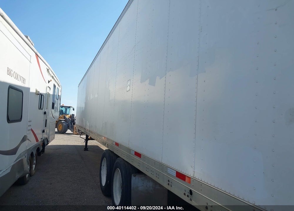 1987 FRUEHAUF --- VIN: 1H2V05325HA012710