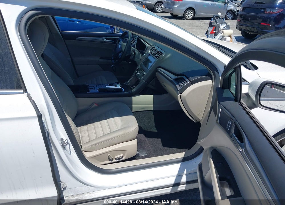 2018 FORD FUSION HYBRID SE VIN: 3FA6P0LU4JR136675