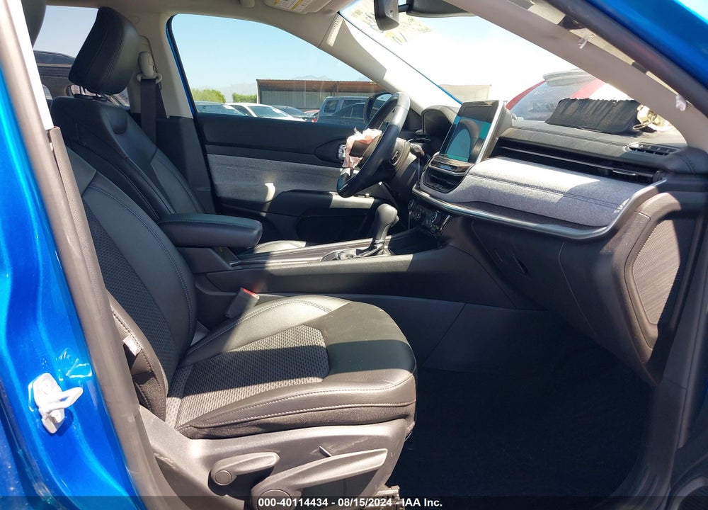 2022 JEEP COMPASS LATITUDE FWD VIN: 3C4NJCBB8NT104068