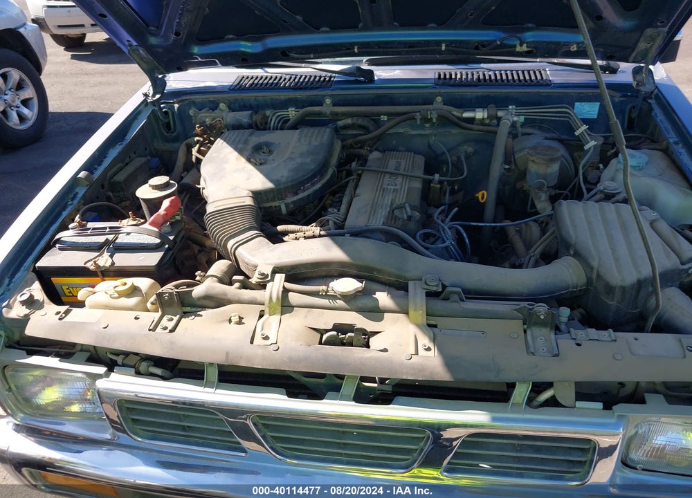 1994 NISSAN TRUCK XE VIN: 1N6SD11S2RC383404
