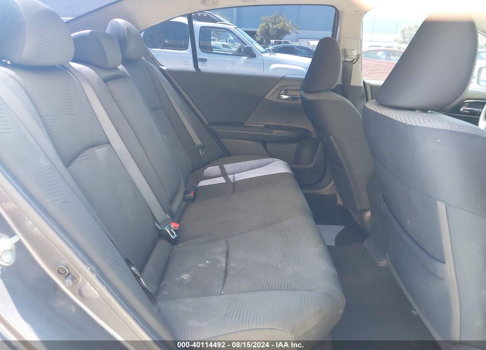 2017 HONDA ACCORD LX VIN: 1HGCR2F35HA184083