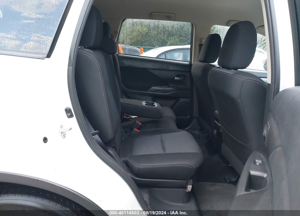 2016 MITSUBISHI OUTLANDER SE VIN: JA4AZ3A39GZ055664