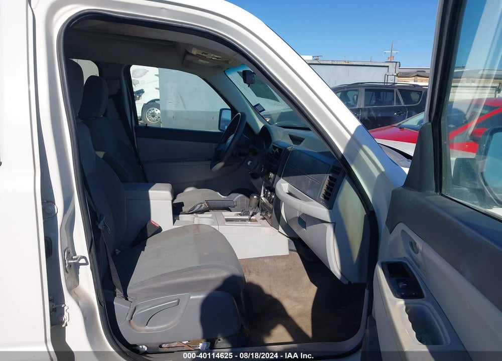 2008 JEEP LIBERTY SPORT VIN: 1J8GN28K08W220855