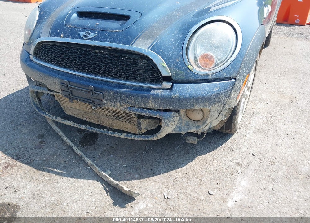 2011 MINI COOPER S CLUBMAN VIN: WMWZG3C55BTY31049