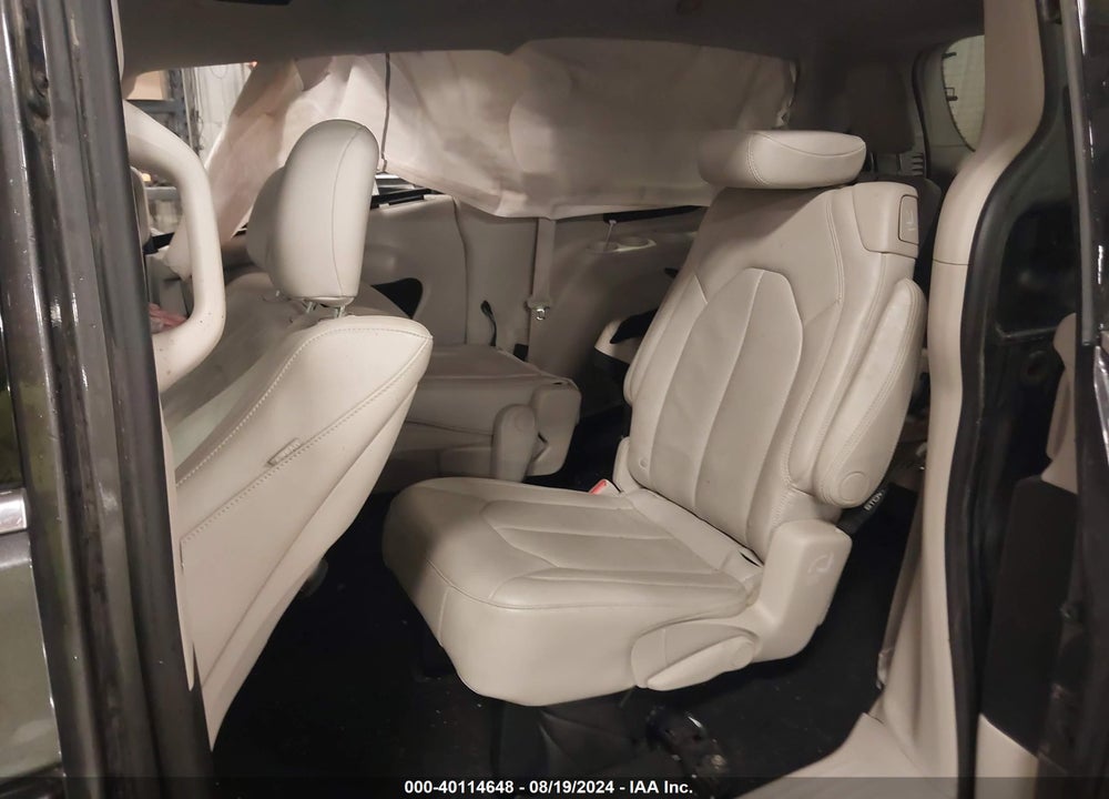 2017 CHRYSLER PACIFICA TOURING L PLUS VIN: 2C4RC1EG8HR507823
