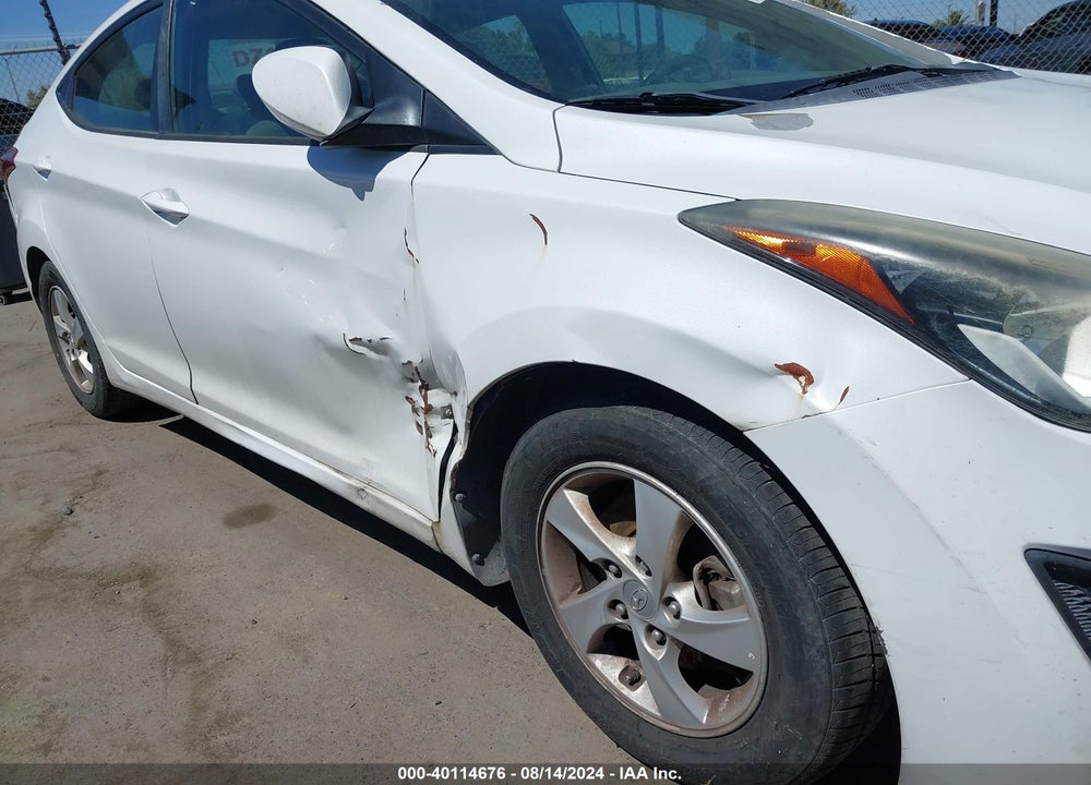 2015 HYUNDAI ELANTRA SE VIN: 5NPDH4AE0FH552914