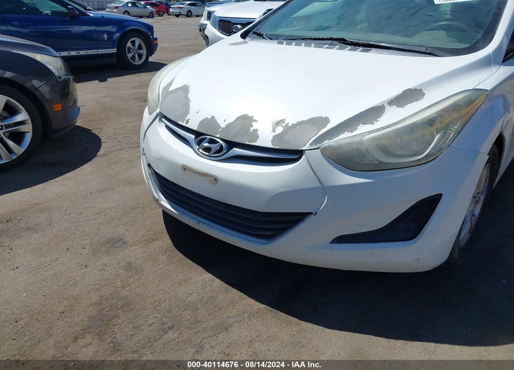 2015 HYUNDAI ELANTRA SE VIN: 5NPDH4AE0FH552914