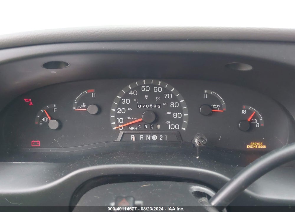 1999 FORD E-350 SUPER DUTY XL/XLT VIN: 1FBSS31L4XHA14366