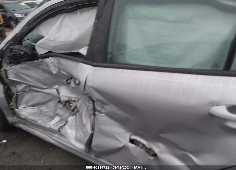 2018 KIA RIO EX VIN: 3KPA35AB7JE049598