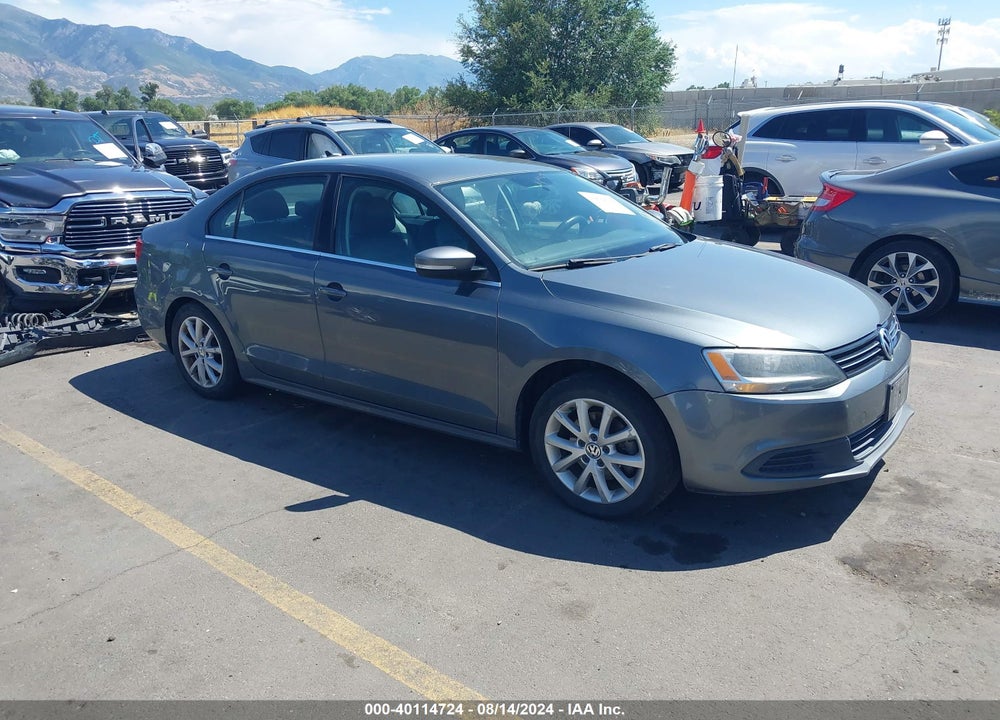 2014 VOLKSWAGEN JETTA VIN: 3VWD17AJ6EM286338