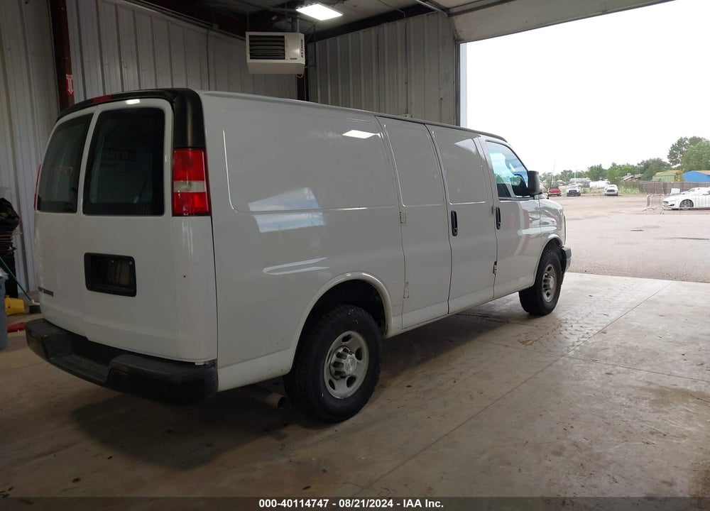 2017 CHEVROLET EXPRESS 2500 WORK VAN VIN: 1GCWGAFF4H1136287