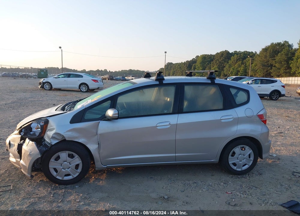 2012 HONDA FIT VIN: JHMGE8H34CC038975