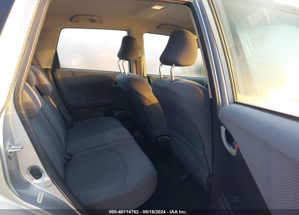 2012 HONDA FIT VIN: JHMGE8H34CC038975