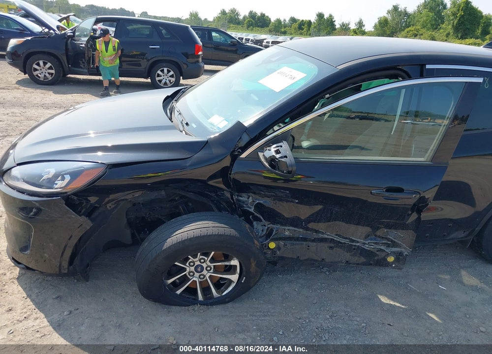 2022 FORD ESCAPE VIN: 1FMCU9G66NUB05007