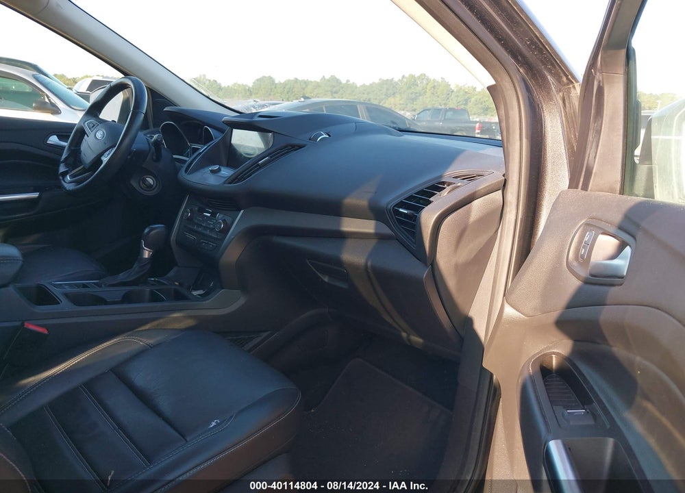 2017 FORD ESCAPE VIN: 1FMCU0GD6HUC02089