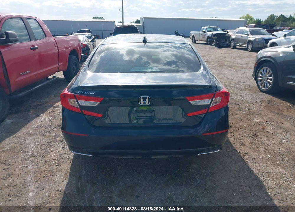 2018 HONDA ACCORD EX VIN: 1HGCV1F41JA241027