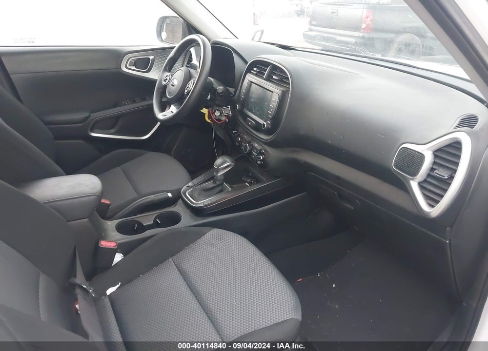 2021 KIA SOUL LX VIN: KNDJ23AUXM7790051